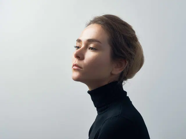 Portrait 6